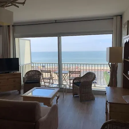 Residence Le Concorde Avec Sa Vu Mer Et Terre Apartment Le Touquet