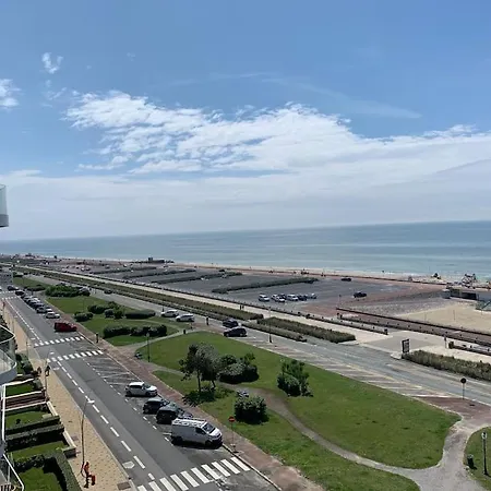 Residence Le Concorde Avec Sa Vu Mer Et Terre *
